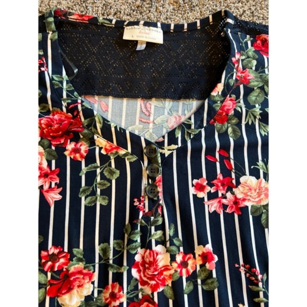 Bobbie & Brooks Women's‎ Navy Blue/white red roses short sleeve dress size large - Picture 8 of 12